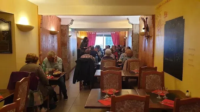 hébergement et restauration à Ax-Les-Thermes